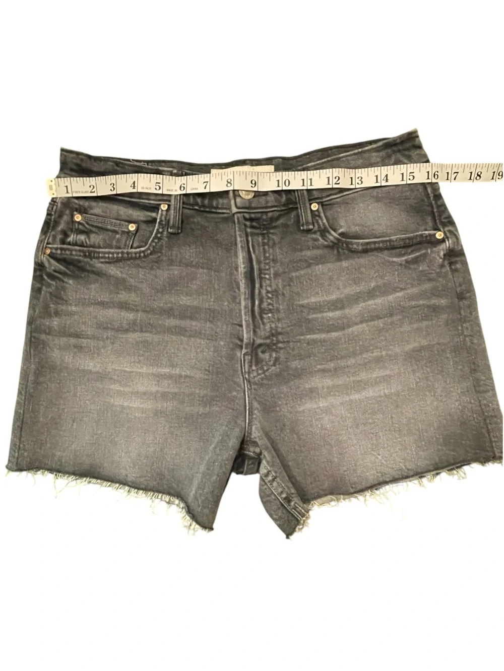 MOTHER Last Ride GrayCharcoal The Skipper Short N' Long Fray Jean Shorts Size 29